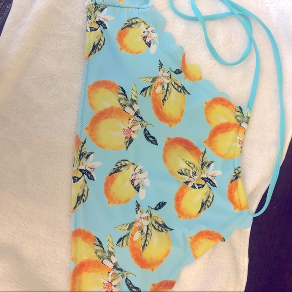 Lemon Print Halter Swim Top - Picture 9 of 11